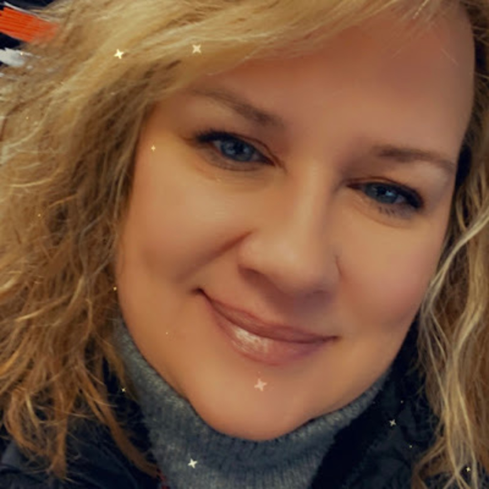 Meet your Posher, Lori